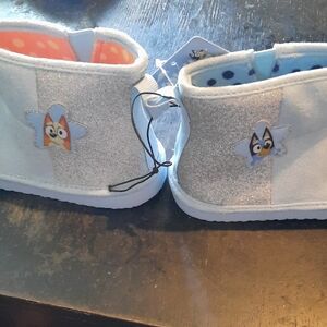 Lucy Silver Sparkly Slippers with Plush Texture